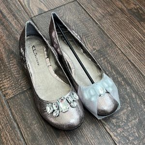 Chinese Laundry Golden Girl ballet flat size 10 metallic stones new in box